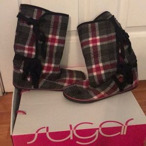 Sugar plaid boots